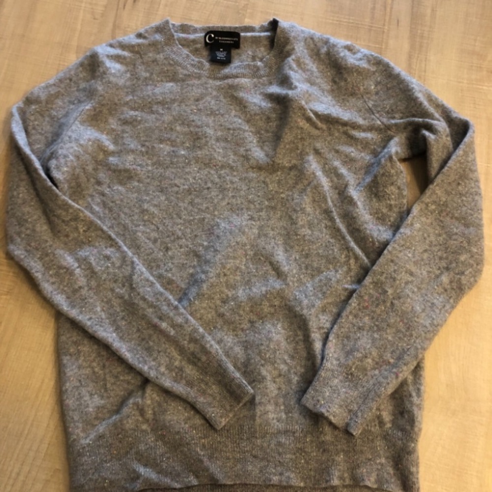 Bloomingdales Cashmere Crew Neck Sweater